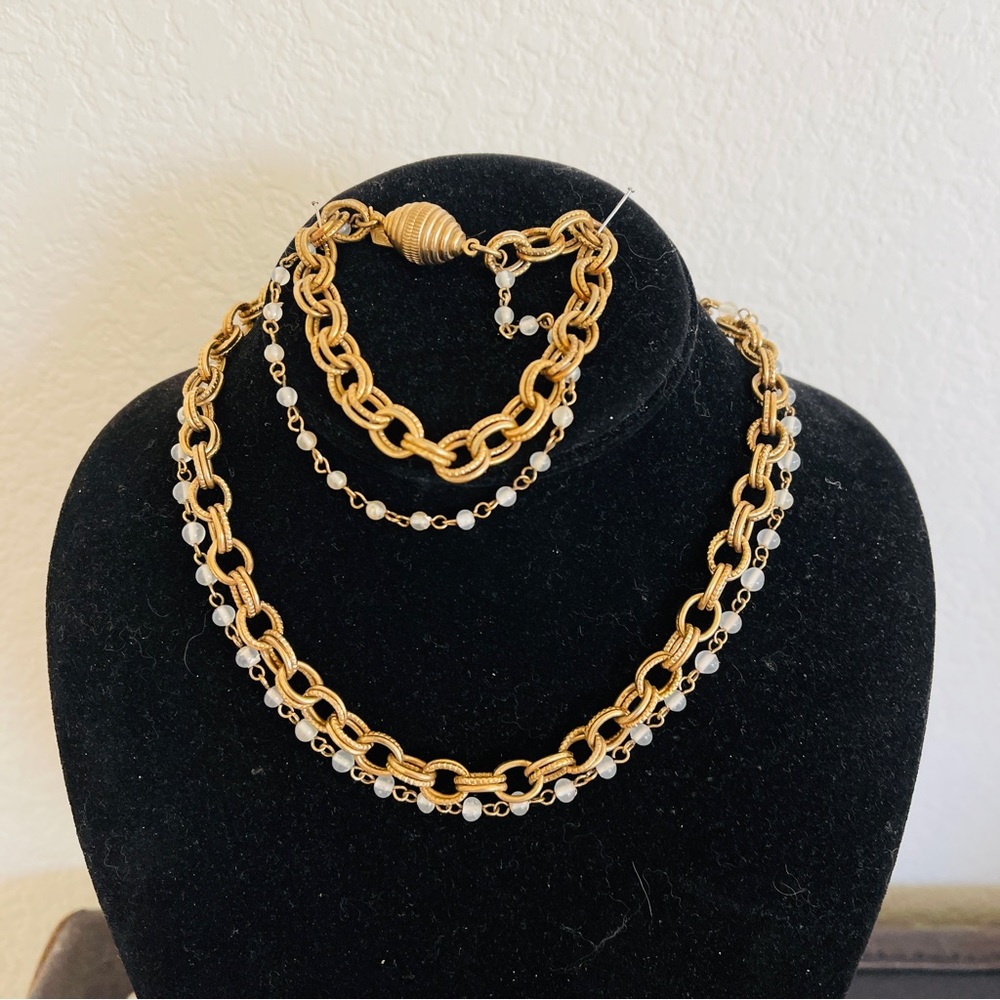 Vintage SAC gold plated with pearls Necklace and Bracelet set (extend necklace )